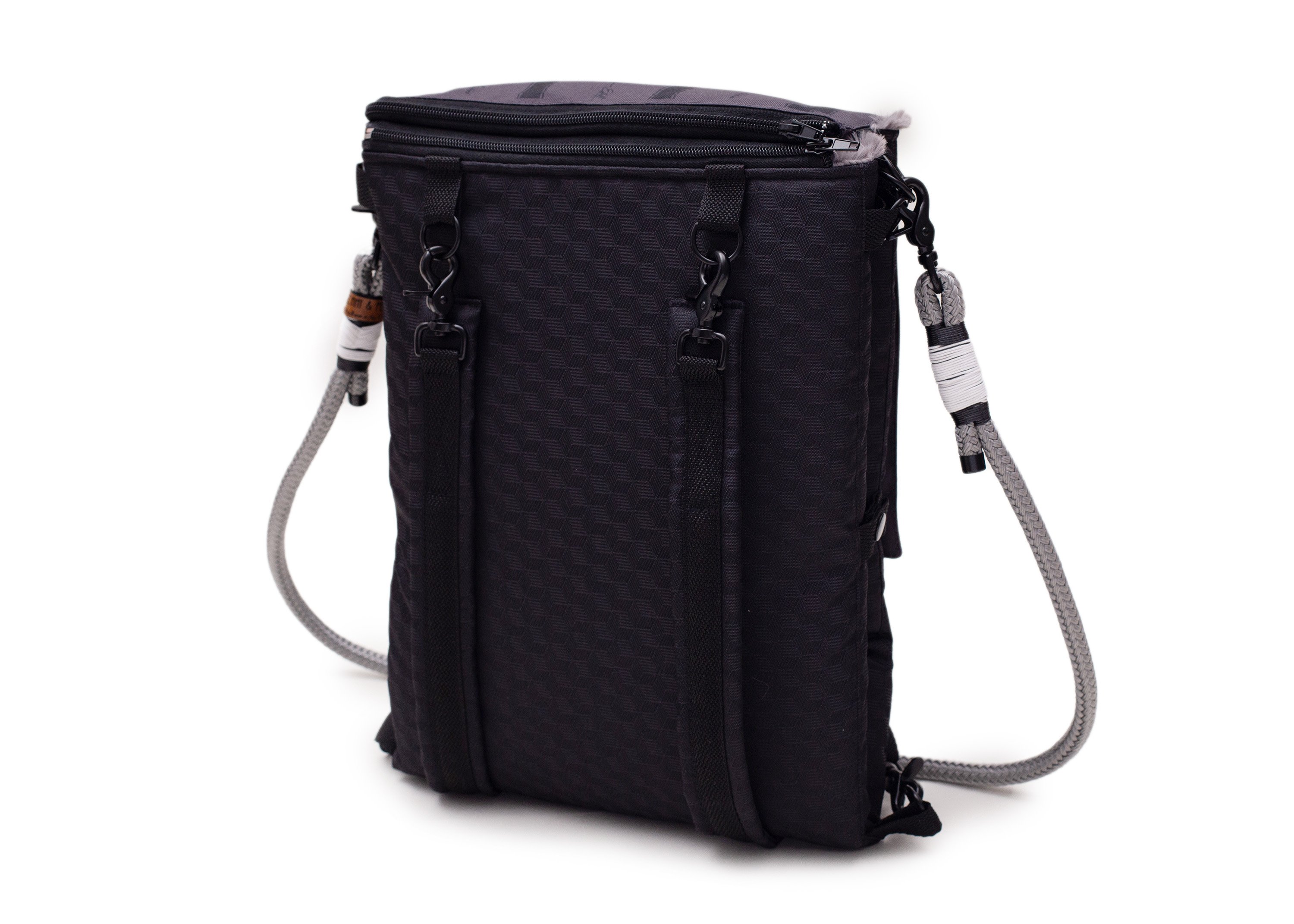 Wau-Backpack Cheerful Black M (80x100cm)
