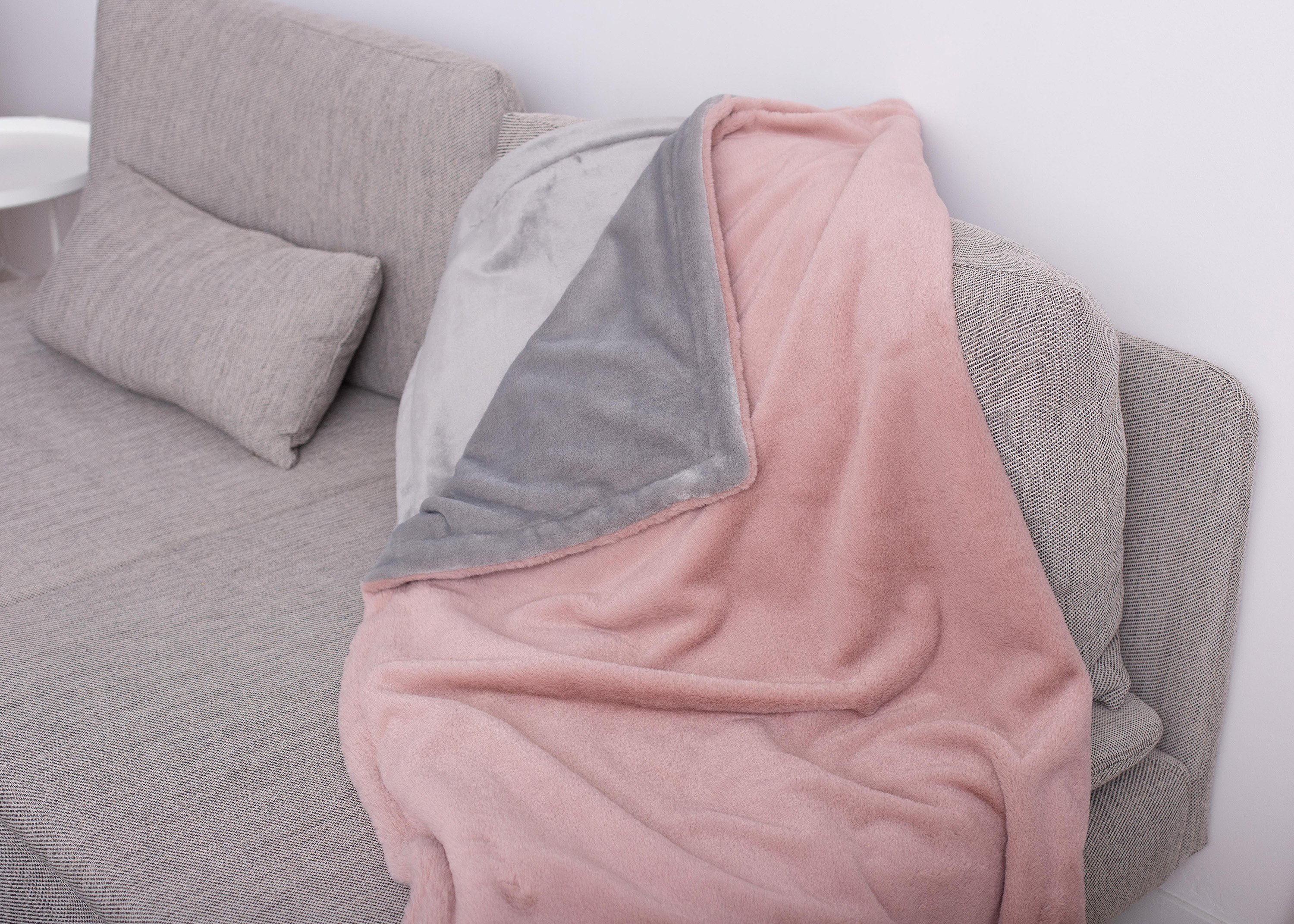 Sofa Blanket Emmy
